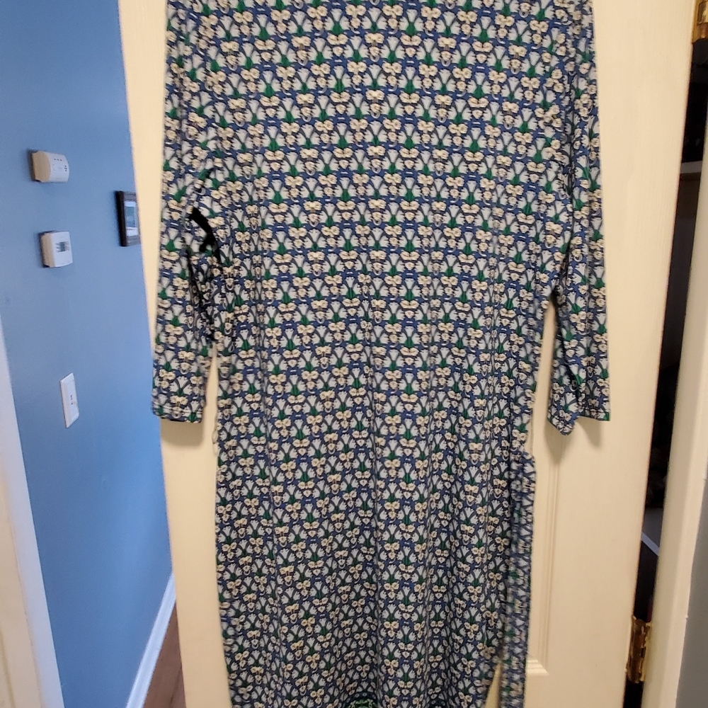 Spring dress - Picture 3 of 4